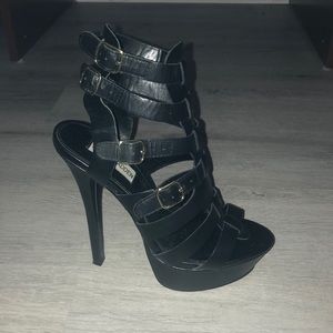 Steve Madden Allarm high heels